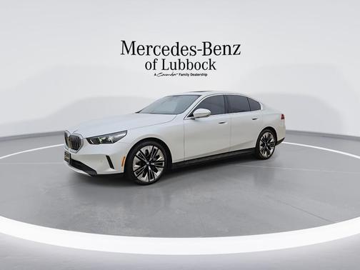 2024 BMW 540 i xDrive