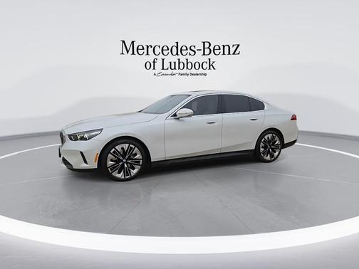 2024 BMW 540 i xDrive