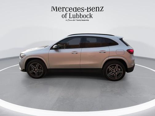 Citrus 2025 Mercedes-Benz GLA 250 Base 4MATIC
