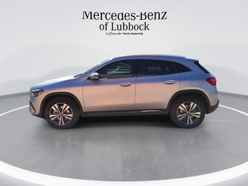 Citrus 2025 Mercedes-Benz GLA 250 Base 4MATIC