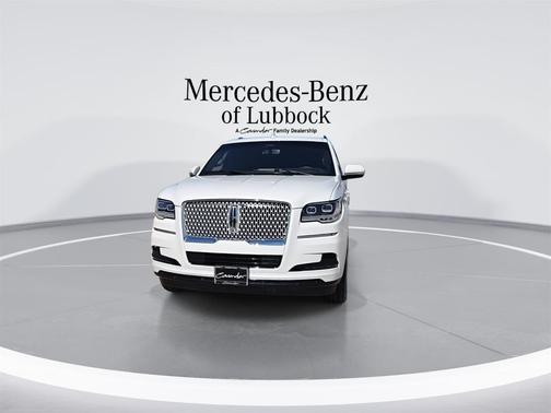 2023 Lincoln Navigator L Reserve