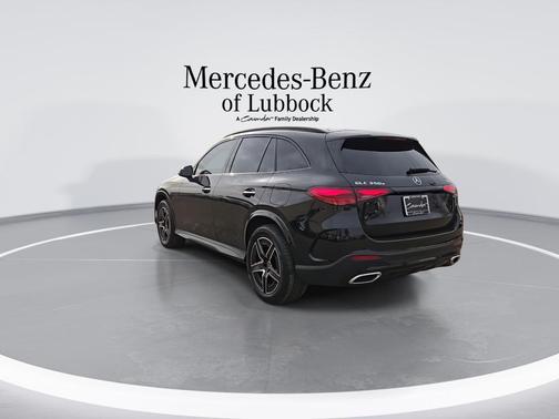 2025 Mercedes-Benz GLC 350e Base 4MATIC