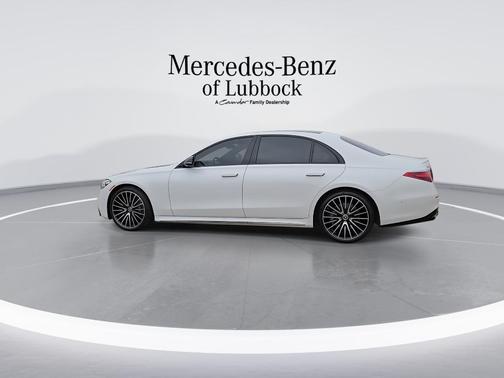 MANUFAKTUR Moonlight White Metallic 2024 Mercedes-Benz S-Class S 580 4MATIC