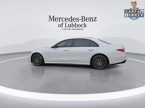 MANUFAKTUR Moonlight White Metallic 2024 Mercedes-Benz S-Class S 580 4MATIC