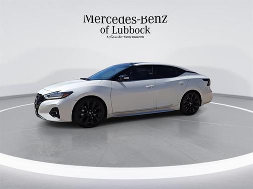 2021 Nissan Maxima SR