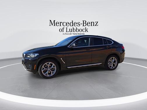 2025 BMW X4 xDrive30i