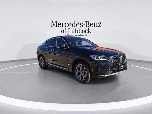 2025 BMW X4 xDrive30i