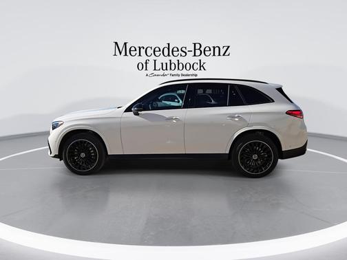 2025 Mercedes-Benz GLC 300 Base