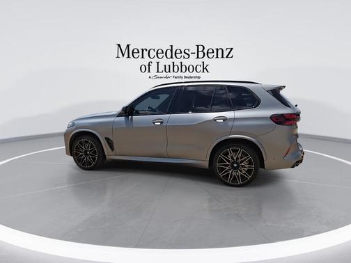 Metallic 2025 BMW X5 M Competition