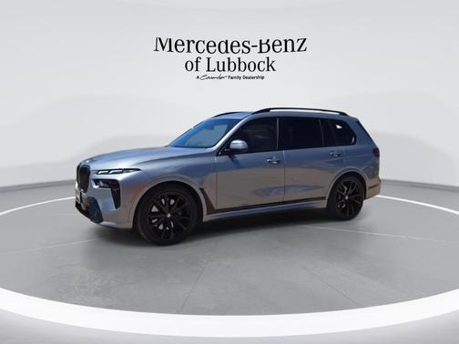 2025 BMW X7 xDrive40i