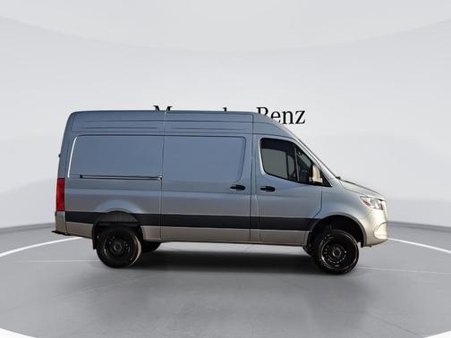 2026 Mercedes-Benz Sprinter 2500 144 WB