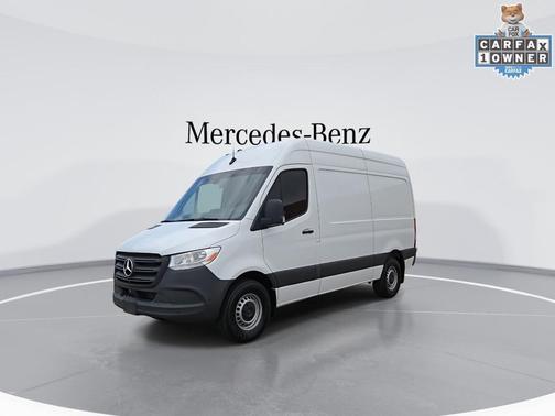 Arctic White 2023 Mercedes-Benz Sprinter 2500 144 WB