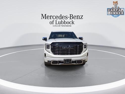 White Frost Tri-Coat 2025 GMC Sierra 1500 Denali Ultimate