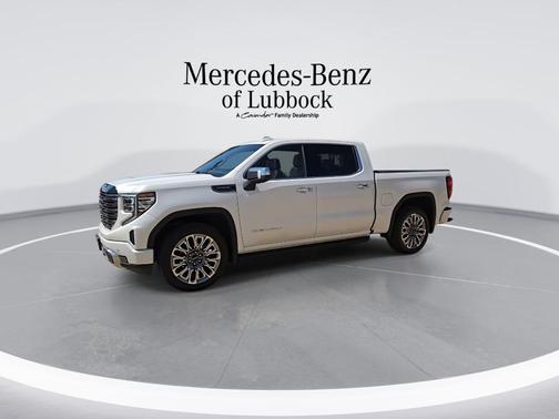 White Frost Tri-Coat 2025 GMC Sierra 1500 Denali Ultimate