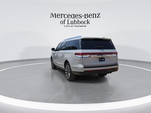2023 Lincoln Navigator L Reserve