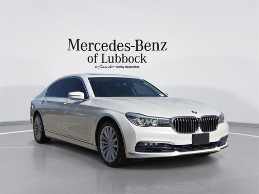 2017 BMW 740 i
