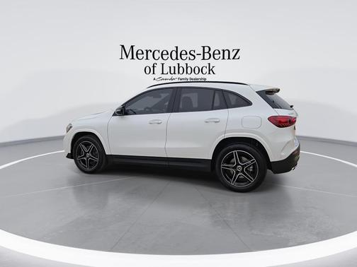 Polar White 2026 Mercedes-Benz GLA 250 Base