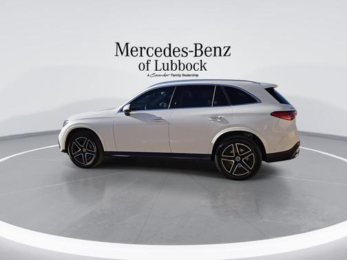 Moonlight White 2026 Mercedes-Benz GLC 300 Base 4MATIC