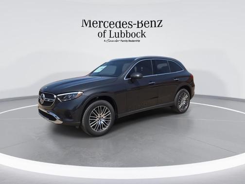 Graphite Gray Metallic 2025 Mercedes-Benz GLC 300 Base