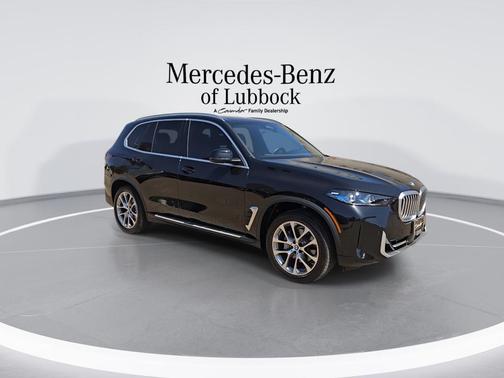 Black Sapphire Metallic 2026 BMW X5 sDrive40i