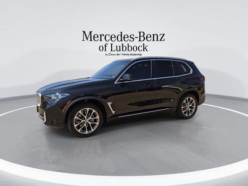 Black Sapphire Metallic 2026 BMW X5 sDrive40i