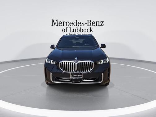 Black Sapphire Metallic 2026 BMW X5 sDrive40i