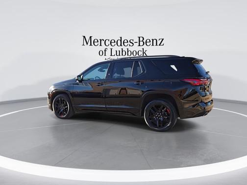 Mosaic Black 2023 Chevrolet Traverse Premier
