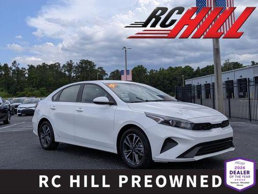 Snow White Pearl 2024 Kia Forte LXS