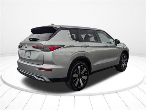 2025 Mitsubishi Outlander SE 2.5 S-AWC