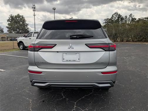 2025 Mitsubishi Outlander SE 2.5 S-AWC