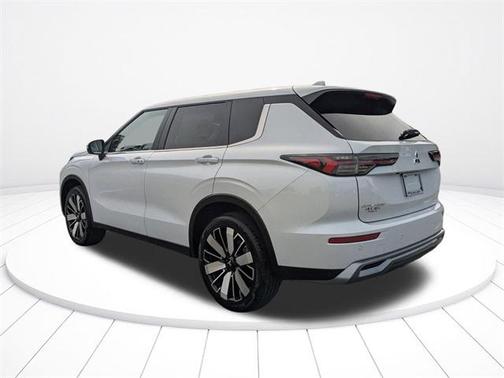 2025 Mitsubishi Outlander SE 2.5 2WD