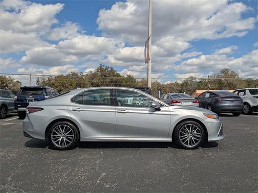 2023 Toyota Camry XLE