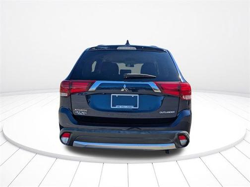 2018 Mitsubishi Outlander ES