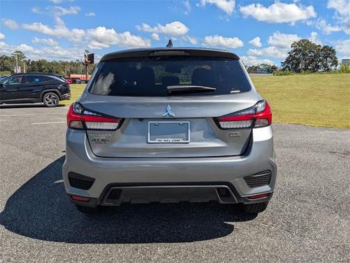 2025 Mitsubishi Outlander Sport 2.0 LE