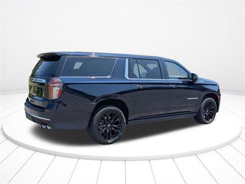 2021 Chevrolet Suburban 4WD High Country