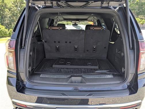 2021 Chevrolet Suburban 4WD High Country