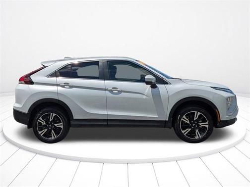 2025 Mitsubishi Eclipse Cross SE