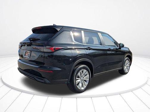 2026 Mitsubishi Outlander ES 2.5 2WD