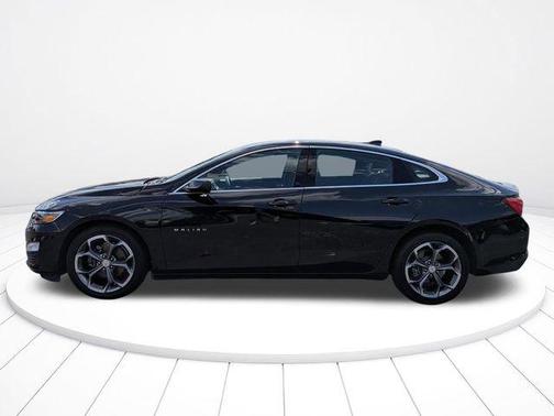 Mosaic Black Metallic 2023 Chevrolet Malibu FWD 1LT