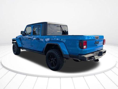 Hydro Blue Pearlcoat 2022 Jeep Gladiator Willys 4x4