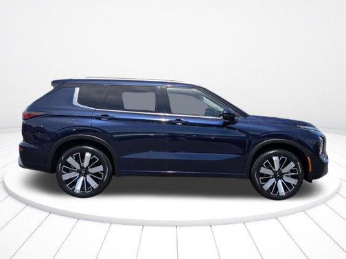 Cosmic Blue Metallic 2025 Mitsubishi Outlander SEL S-AWC