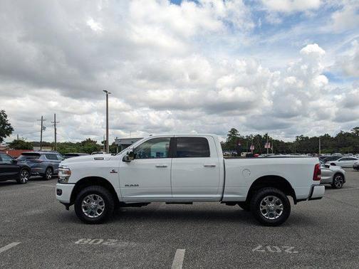 2024 RAM 2500 Laramie Crew Cab 4x4 6'4' Box