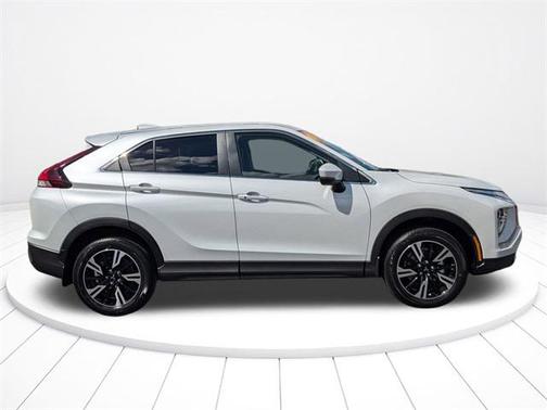 2025 Mitsubishi Eclipse Cross SE