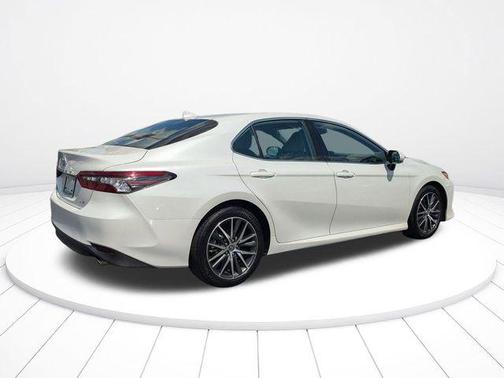 2023 Toyota Camry XLE