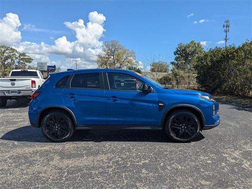 2025 Mitsubishi Outlander Sport 2.0 LE