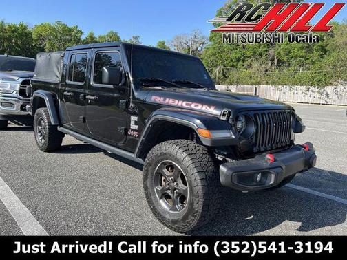 Black Clearcoat 2022 Jeep Gladiator Rubicon