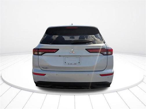 2024 Mitsubishi Outlander ES 2.5 2WD