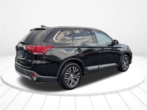 2018 Mitsubishi Outlander SEL