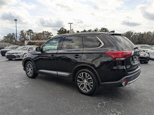 2018 Mitsubishi Outlander SEL