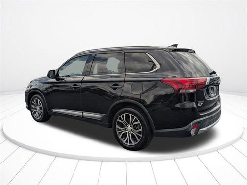 2018 Mitsubishi Outlander SEL